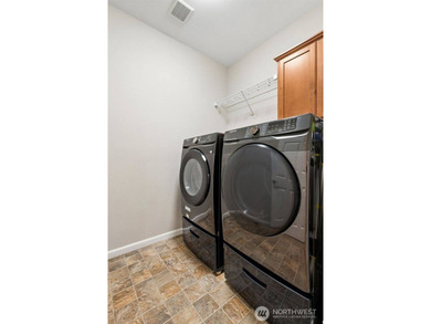 Welcome home to Evergreen Heights! Meticulously maintained and - photo 16
