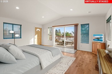 Completely Reimagined Coastal Retreat with Ocean - photo 19