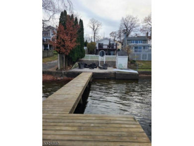 Lake Home For Sale in Hopatcong, New Jersey