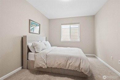 Welcome home to Evergreen Heights! Meticulously maintained and - photo 24