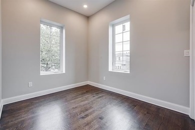 Calling all investors, business owners and house hackers! - photo 28