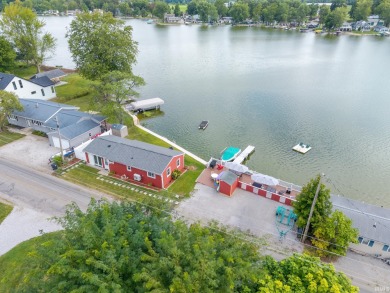 Lake Home For Sale in Wolcott, Indiana