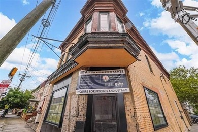 Calling all investors, business owners and house hackers! - photo 34