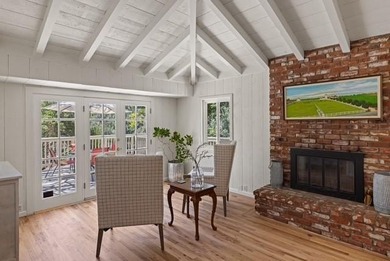 Fantastic Carmel-by-the-Sea cottage located on a very quiet - photo 3