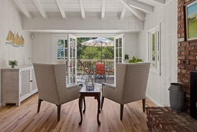 Fantastic Carmel-by-the-Sea cottage located on a very quiet - photo 4