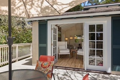 Fantastic Carmel-by-the-Sea cottage located on a very quiet - photo 6