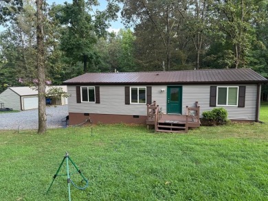 Lake Home For Sale in Buchanan, Tennessee