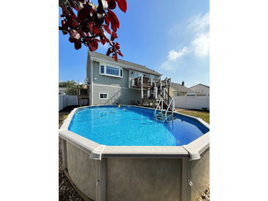 Nestled in a quaint Cul De Sac, this raised 4BR 2BTH designed - photo 3