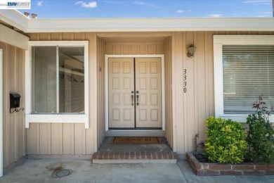 3330 Kemper Rd, Fremont, CA 94536. Beautiful single-level 4 - photo 2