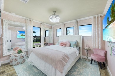 Welcome to a truly one-of-a-kind custom-built waterfront estate - photo 22