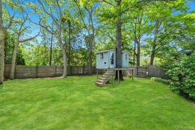 Welcome to 3 Woodbine Lane, nestled in the highly sought-after - photo 30