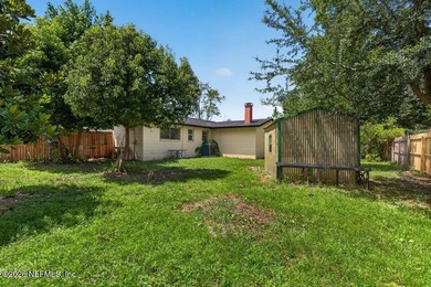 Welcome home to this charming brick 3-bedroom, 2-bath residence - photo 31