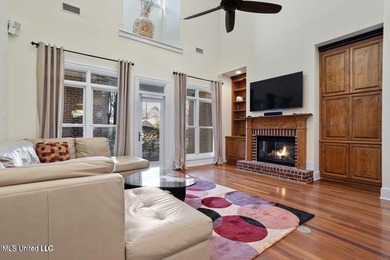 Custom built home in Florence Gardens, an extremely well laid - photo 10