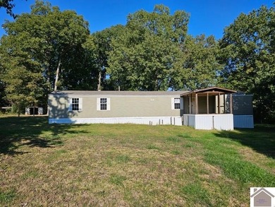 Lake Barkley Home For Sale in Kuttawa Kentucky