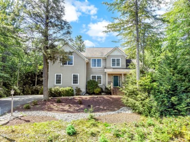 Lake Home For Sale in Pocono Pines, Pennsylvania