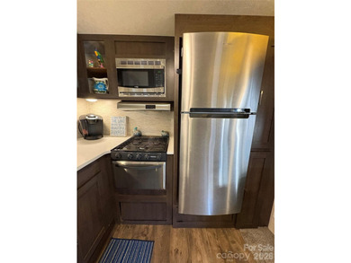 Back on the market and ready for summer at Badin Lake! Whether - photo 10