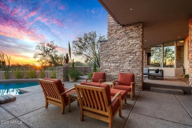 Golf Membership available from seller. Architecturally Stunning - photo 9