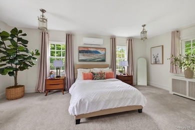 Impeccable construction, a gracious layout, and idyllic - photo 40