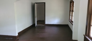 REDUCED FOR QUICK SALE! Welcome to this charming and affordable