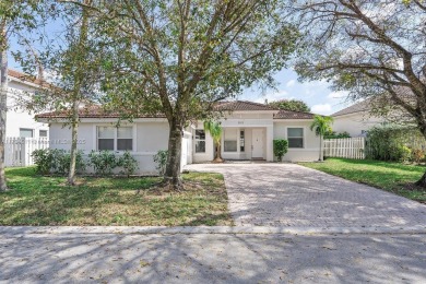 Lake Home For Sale in Hollywood, Florida