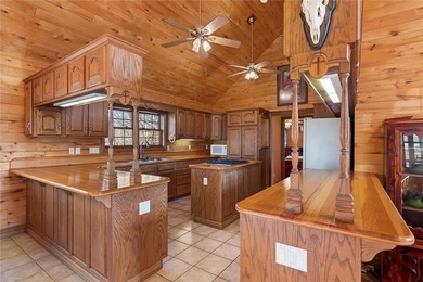 Country living without sacrificing accessibility! This property - photo 17