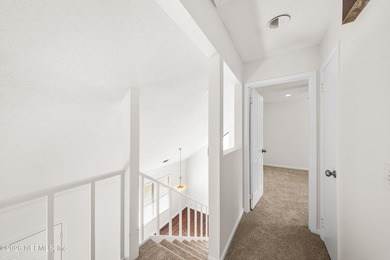 Welcome to Buttercup Cottage! This charming 3-bedroom, 2-bath - photo 17