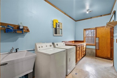 Country living without sacrificing accessibility! This property - photo 31