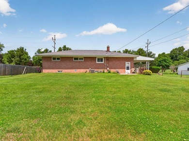 Conveniently located just minutes from downtown Warsaw, local - photo 32