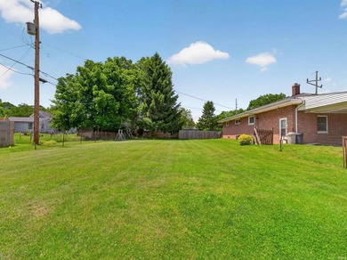 Conveniently located just minutes from downtown Warsaw, local - photo 35