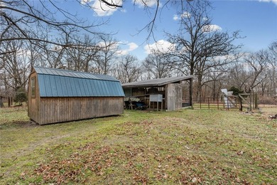 Country living without sacrificing accessibility! This property - photo 50