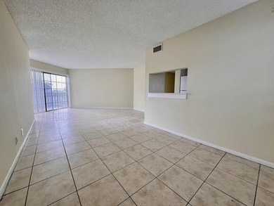 FOR SALE- 1bed 1Bath fourth floor condo. Unit rented until - photo 3