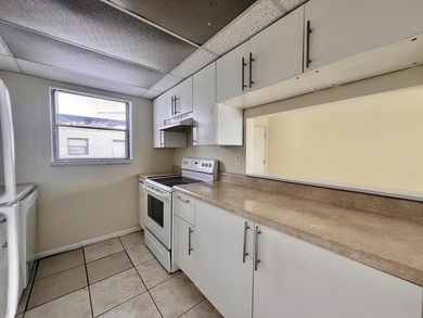FOR SALE- 1bed 1Bath fourth floor condo. Unit rented until - photo 6