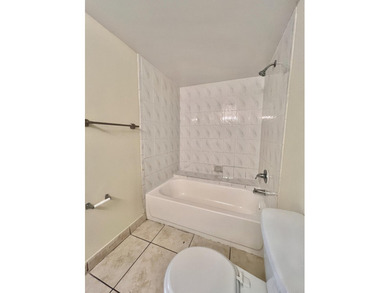 FOR SALE- 1bed 1Bath fourth floor condo. Unit rented until - photo 9
