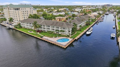 Fully remodeled 1-bedroom, 1-bath waterfront residence in Coral - photo 1