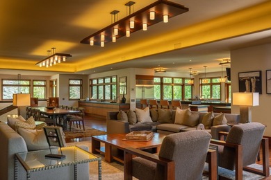 Extraordinary 12 acre private gated property featuring a Modern - photo 6