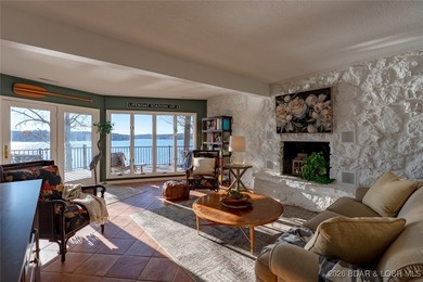 Front-row main channel views, an end-unit layout, and a boat