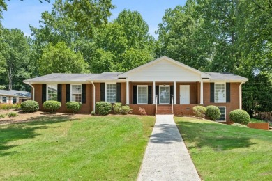 (private lake, pond, creek) Home Sale Pending in Smyrna Georgia