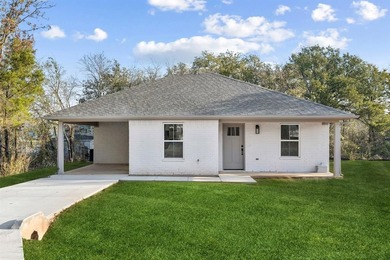 Lake Home For Sale in Granbury, Texas