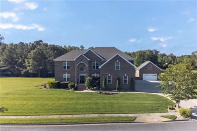 Experience luxury country living at its finest in the heart of - photo 2