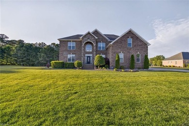 Experience luxury country living at its finest in the heart of - photo 3