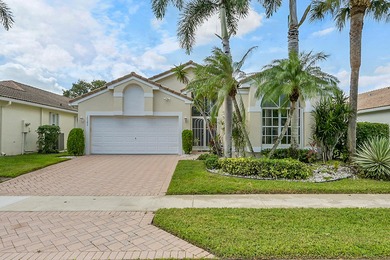 Lake Home For Sale in Boynton Beach, Florida