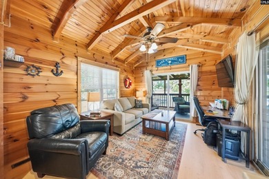 PLEASE VIEW VIRTUAL TOUR LINK! Welcome to lake living in the - photo 9