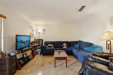 Tenant occupied until 07/31/2026. Lovely condo featuring 2 - photo 3