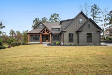 Lake Home For Sale in Ninety Six, South Carolina