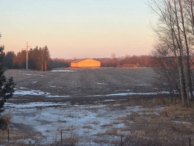 High Point Land Company is pleased to offer this Premier - photo 12