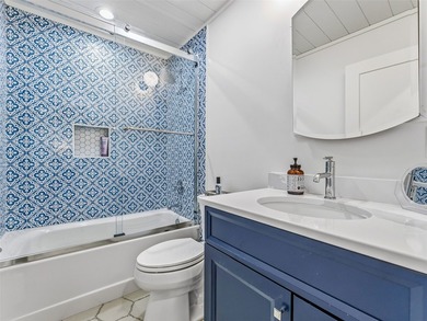 Modern Mountain Charm in Lake Toxaway Estates Experience - photo 28