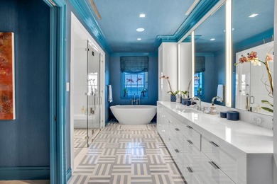 A rare opportunity to purchase a one of a kind 8,645 sq. ft - photo 16