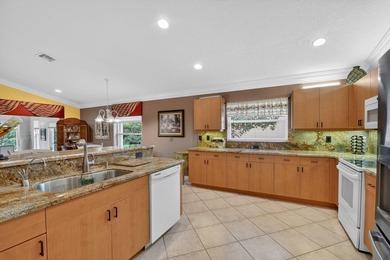 Enjoy the best of 55+ living at Bellaggio in this beautifully - photo 10