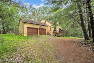 Lake Home For Sale in East Stroudsburg, Pennsylvania