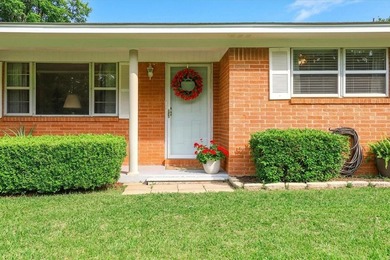 Tucked away on 47.15 beautiful acres, this pristine 3-bedroom - photo 24